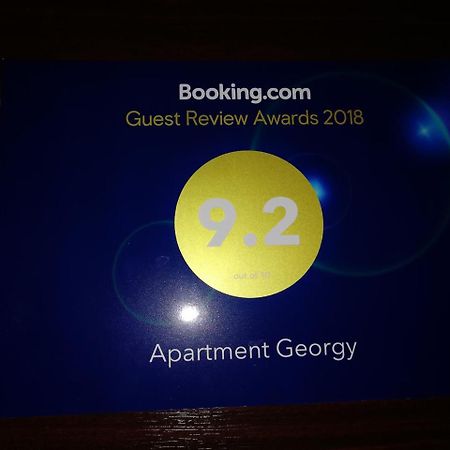Apartment Georgy Batoemi Buitenkant foto